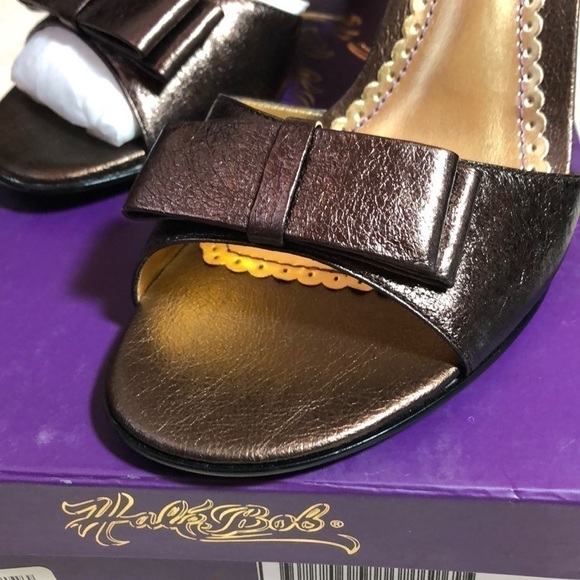 NEW-HALE Bob Acrylic Heels Brown Slingback Sandals - Picture 8 of 8